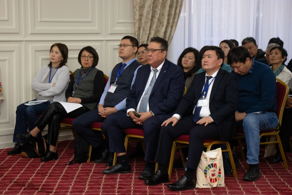 Алмаз Исанов: Коомдогу баалуулуктарды өзгөртүү зарыл, анткени алар туруктуу натыйжаларга алып келет